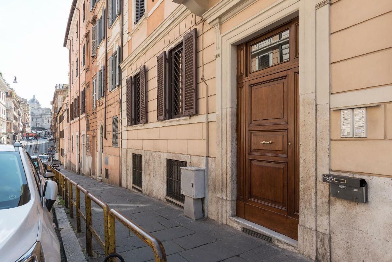 Colosseum Lovely Apartment Roma Exterior foto